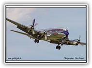 DC-6B Flying Bulls N996DM_2